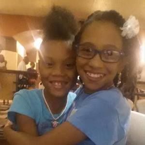 Meet your Posher, Talia